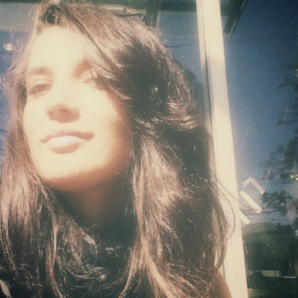 Meet your Posher, Tugce - Picture 1 of 1